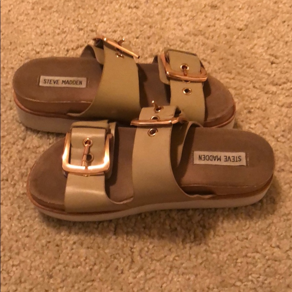 steve madden platform rose gold sandal